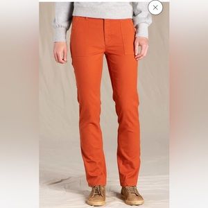 Toad & Co Earthworks Pant size 12, Auburn